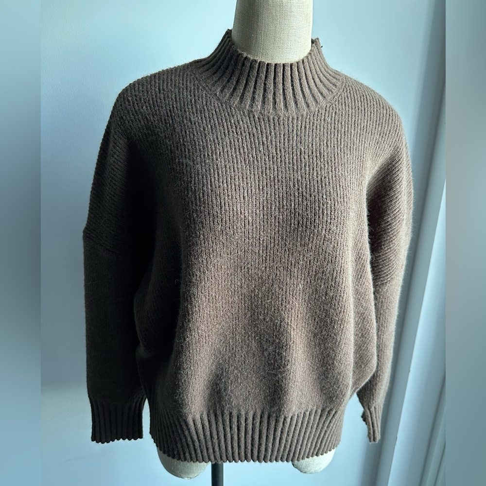 Oak + Fort Mock Neck Sweater Size Small